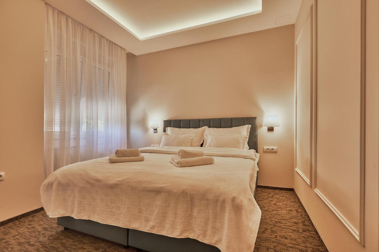 Hotel Cataleya Šabac エクステリア 写真