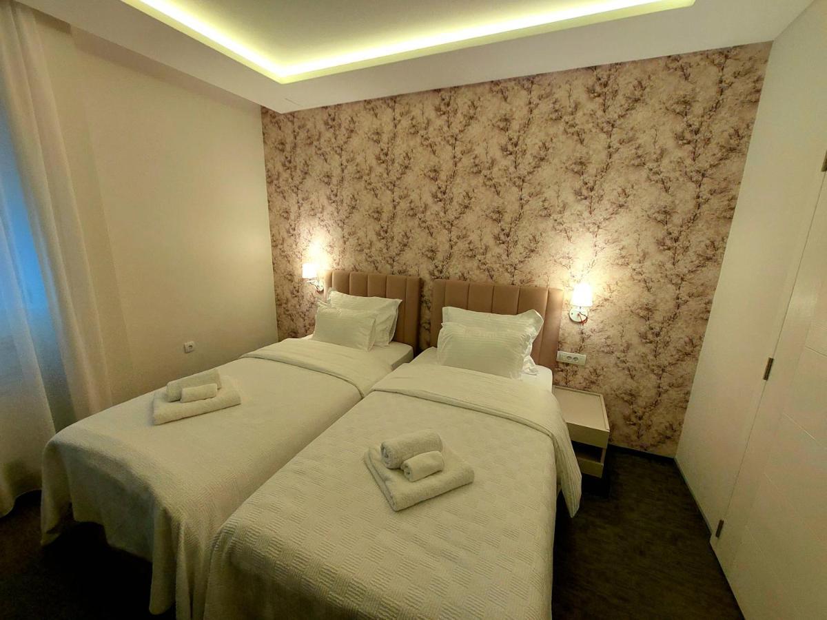 Hotel Cataleya Šabac エクステリア 写真