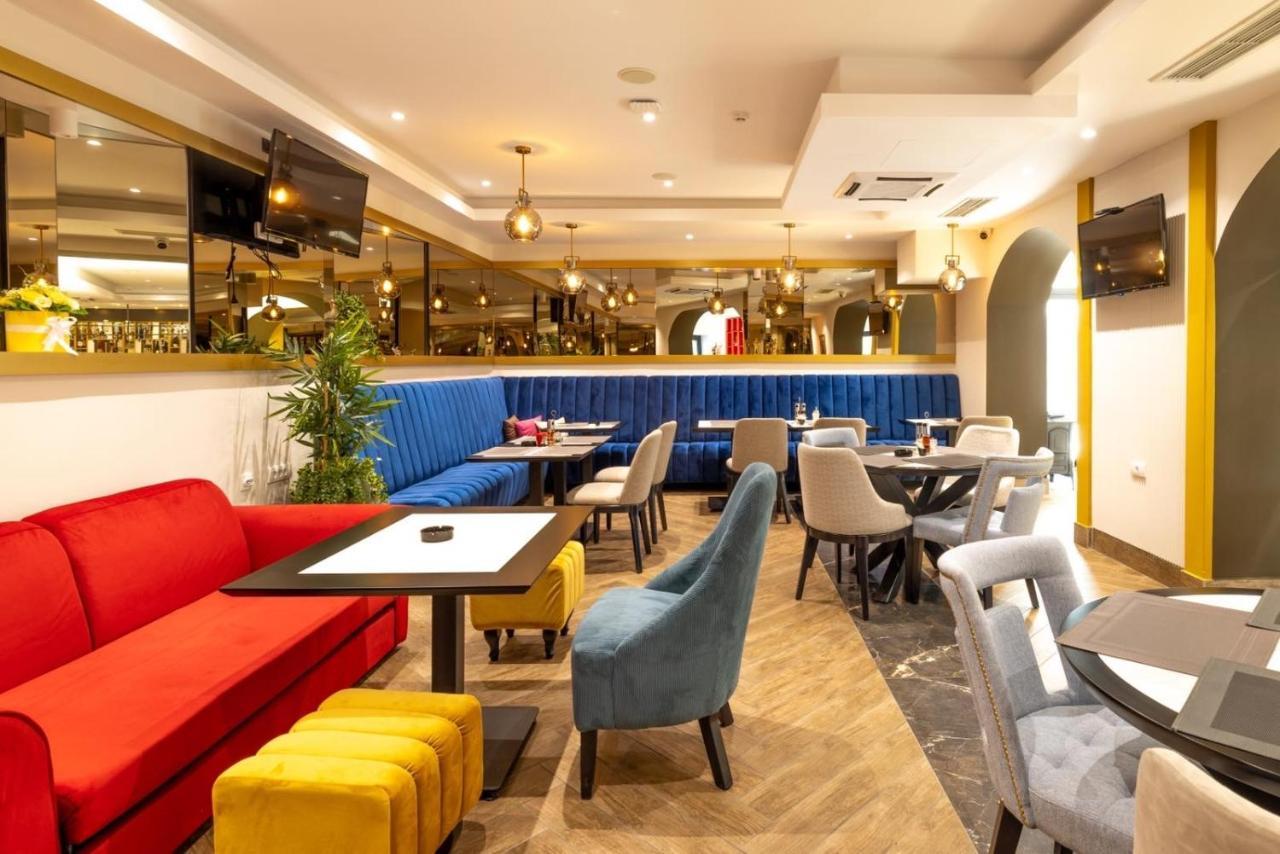 Hotel Cataleya Šabac エクステリア 写真