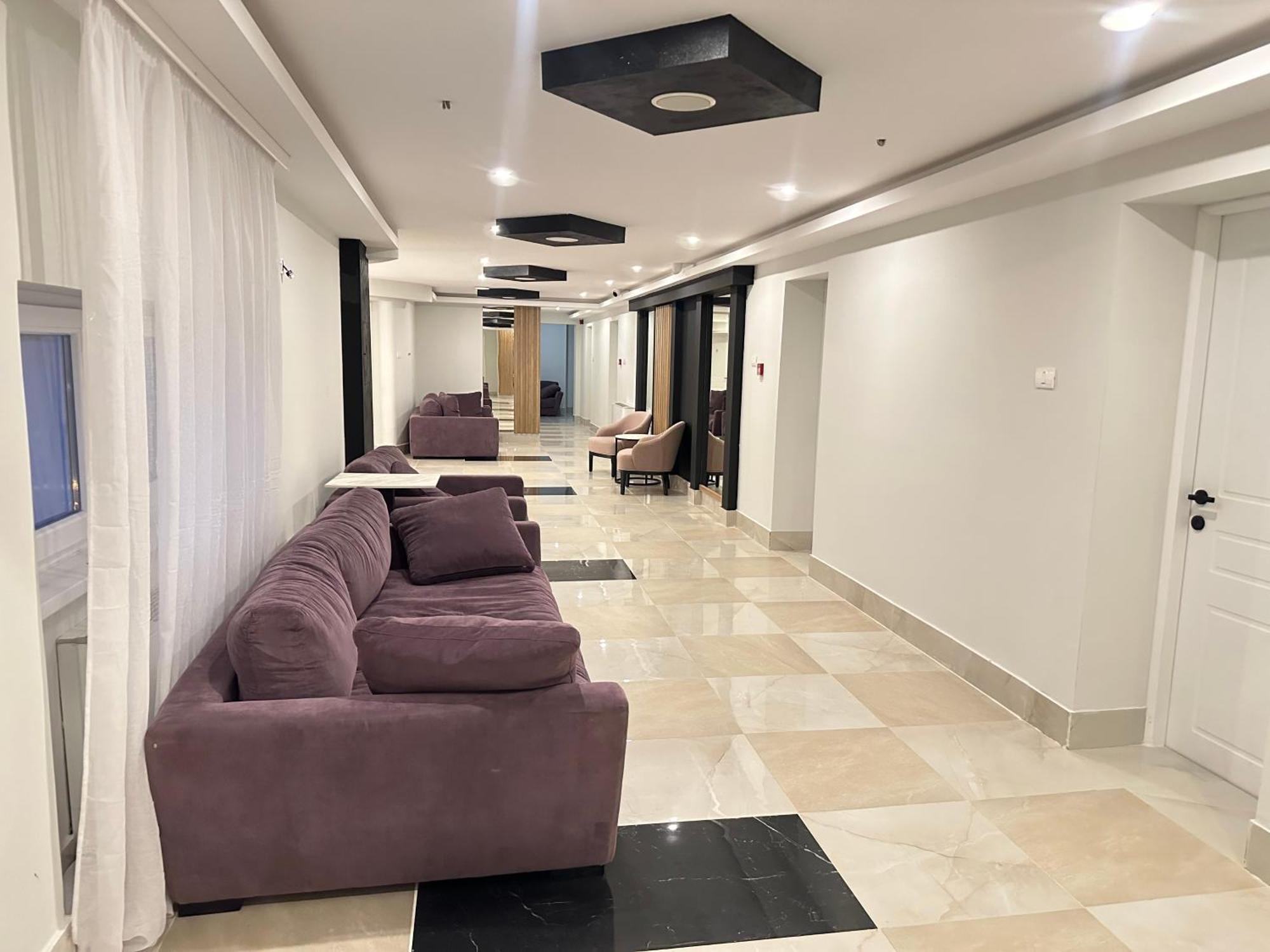 Hotel Cataleya Šabac エクステリア 写真