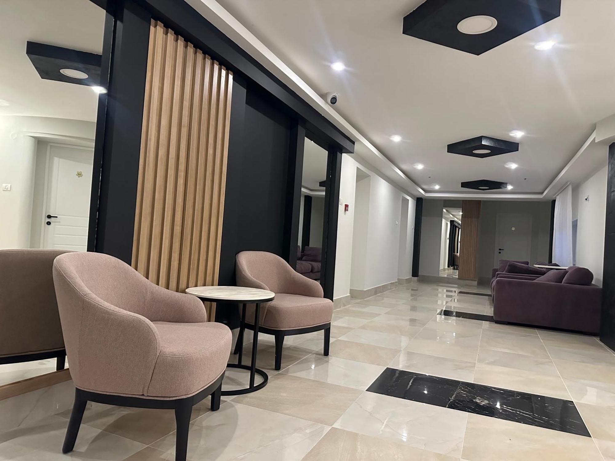 Hotel Cataleya Šabac エクステリア 写真