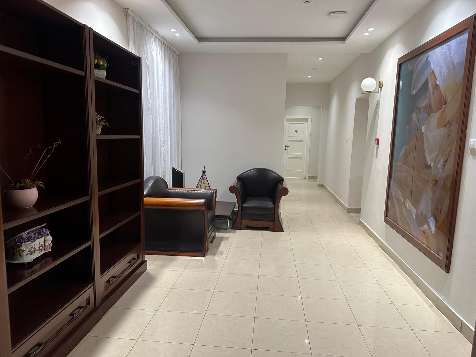 Hotel Cataleya Šabac エクステリア 写真