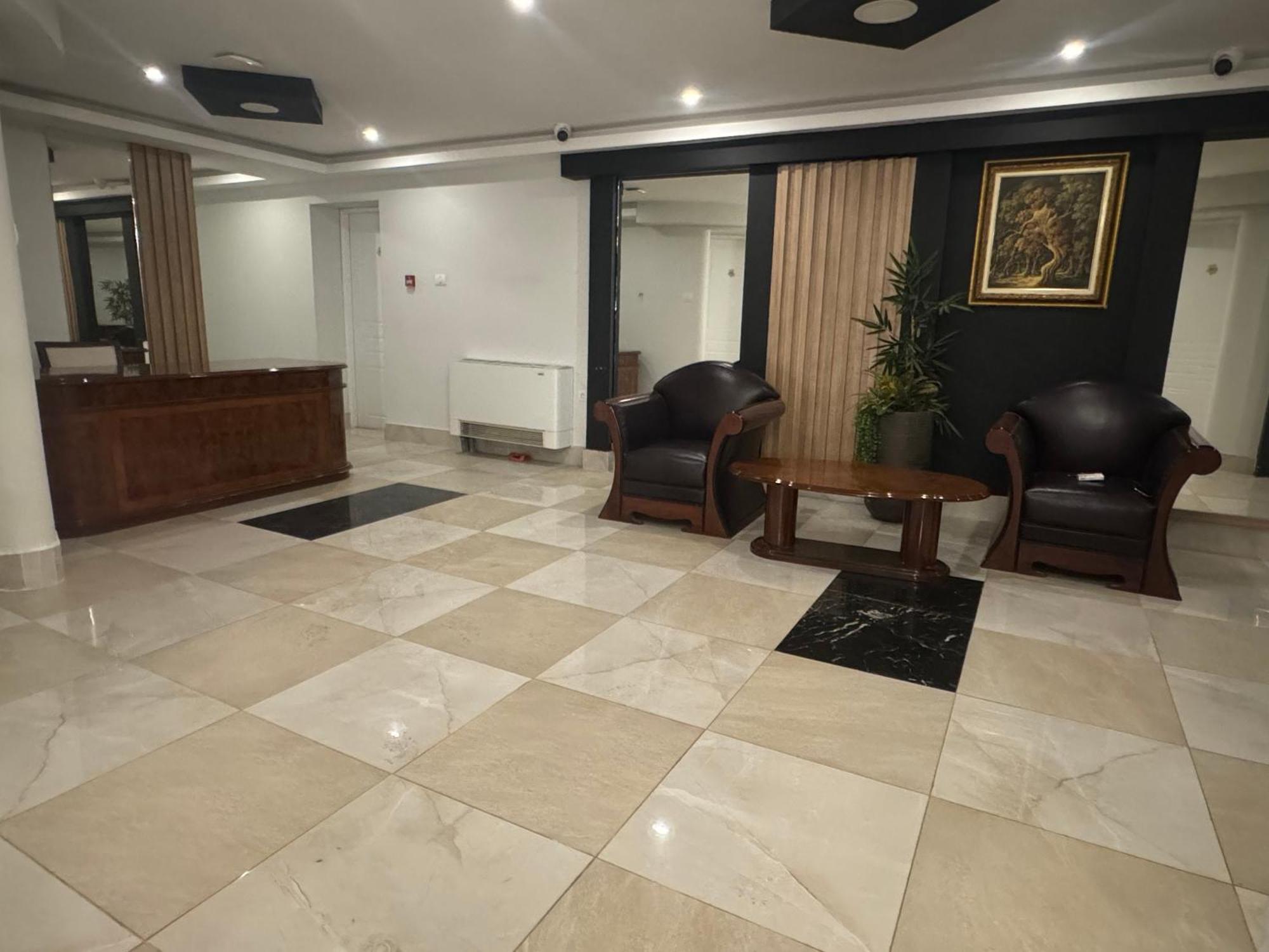 Hotel Cataleya Šabac エクステリア 写真